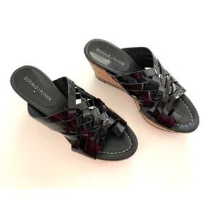 Donald J. Pliner Flore Black Patent Leather Wedge Sandle Wedge Size 6.5 M